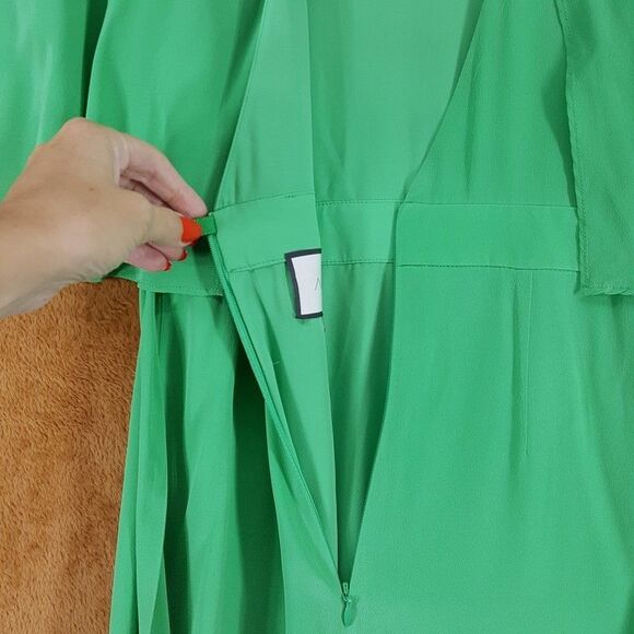 ALEXIS Midi Dress Womens Size 0 Green Cape Sleeve Tiered 100% Silk CATELINE - Picture 9 of 15
